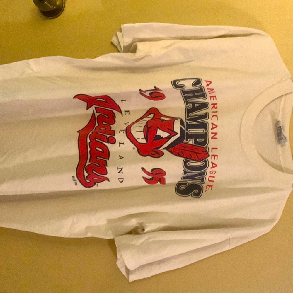 1995 Cleveland Indians Vintage T-Shirt